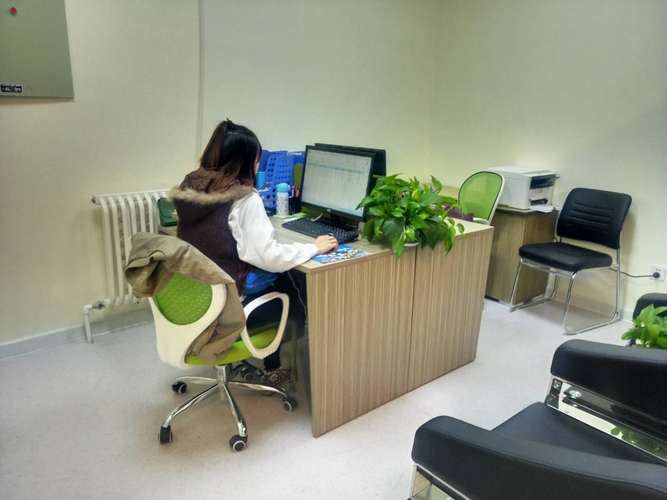 陈艳,公司经营范围包括:投资管理,资产管理;投资咨询,企业